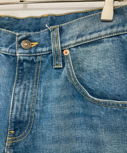 GUCCI（グッチ）GUCCI (グッチ) 20SS ロゴパッチウォッシュドフレアデニムパンツ　624242 XDA4I インディゴ サイズ:32の古着・服飾アイテム