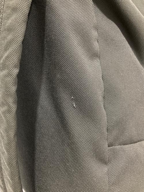 COMME des GARCONS HOMME PLUS（コムデギャルソンオムプリュス）COMME des GARCONS HOMME PLUS (コムデギャルソンオムプリュス) DAY PACK PZ-K 204 カーキの古着・服飾アイテム