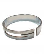 GUCCIグッチ）の古着「カットアウト Gロゴ ラージ バングル」｜シルバー