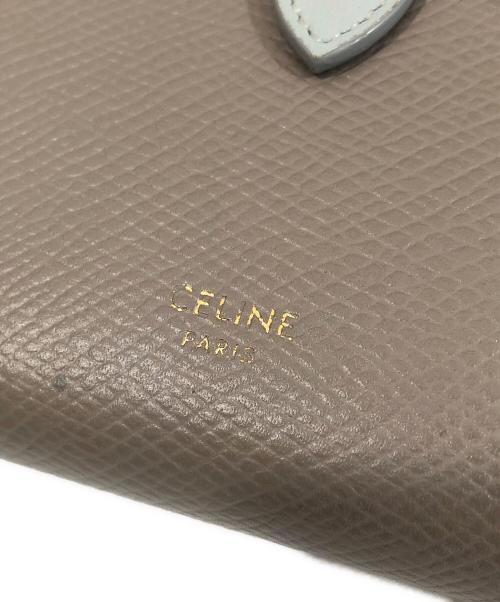 CELINE（セリーヌ）CELINE (セリーヌ) ミディアムストラップウォレット　二つ折り財布の古着・服飾アイテム
