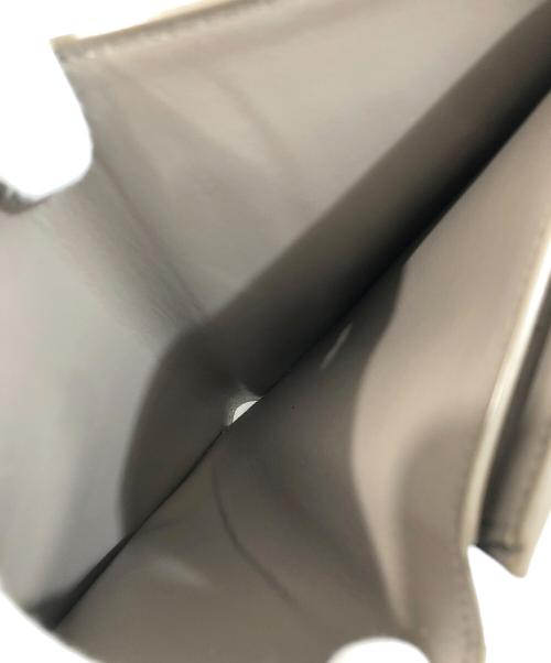 CELINE（セリーヌ）CELINE (セリーヌ) ミディアムストラップウォレット　二つ折り財布の古着・服飾アイテム
