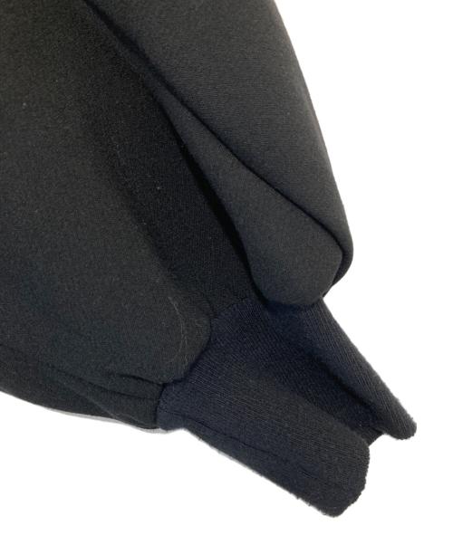 ENFOLD（エンフォルド）ENFOLD (エンフォルド) SOLID SLEEVE PULLOVER（ソリッドスリーブプルオーバー）300HS230-0160 ブラック サイズ:38の古着・服飾アイテム