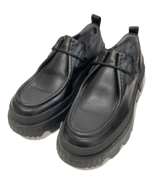 MONCLER（モンクレール）MONCLER (モンクレール) MON WALLABEE / モン・ワラビー　G209A4D70100019A ブラック サイズ:42の古着・服飾アイテム