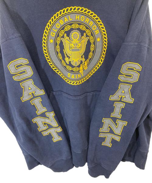 SAINT MICHAEL（セントマイケル）SAINT MICHAEL (セントマイケル) HOODIE SAINT　プリントパ―カー　SM-HR1-0000-055 ネイビー サイズ:XLの古着・服飾アイテム