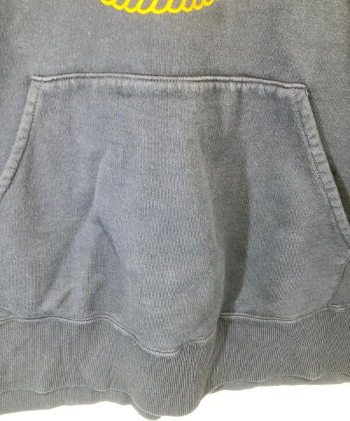 SAINT MICHAEL（セントマイケル）SAINT MICHAEL (セントマイケル) HOODIE SAINT　プリントパ―カー　SM-HR1-0000-055 ネイビー サイズ:XLの古着・服飾アイテム