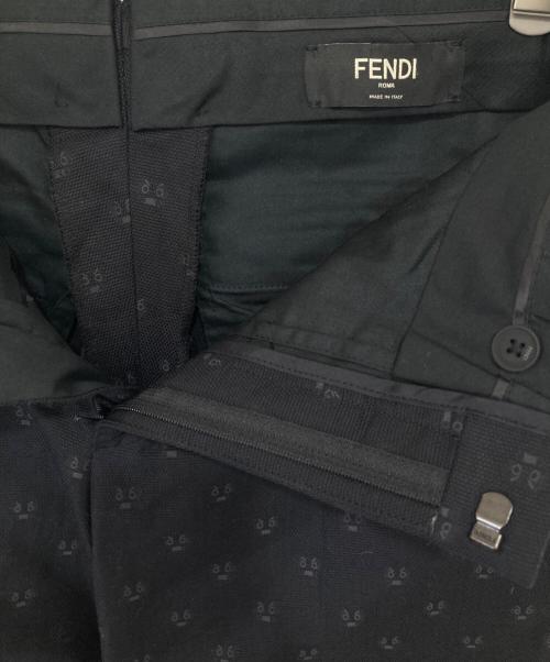 FENDI（フェンディ）FENDI (フェンディ) FACE 総柄ハーフパンツ　FB0407 ネイビー サイズ:44の古着・服飾アイテム