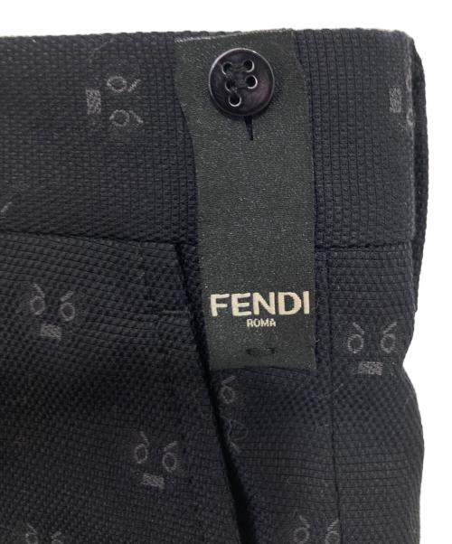 FENDI（フェンディ）FENDI (フェンディ) FACE 総柄ハーフパンツ　FB0407 ネイビー サイズ:44の古着・服飾アイテム