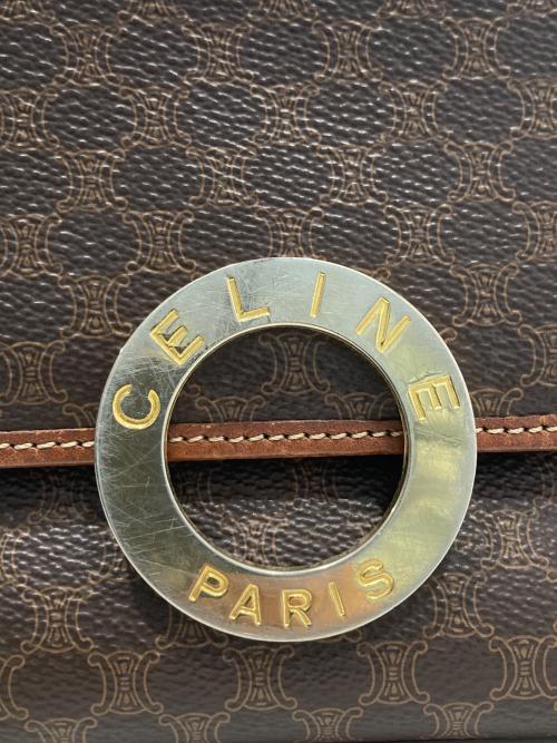 CELINE（セリーヌ）CELINE (セリーヌ) マカダム柄 サークルロゴ ショルダーバッグ ブラウンの古着・服飾アイテム