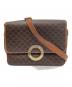 CELINE（セリーヌ）の古着「マカダム柄 サークルロゴ ショルダーバッグ」｜ブラウン