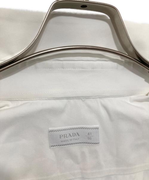 PRADA（プラダ）PRADA (プラダ) POPELINE STRETCH ワイシャツ　ポプリンストレッチ　ACU1 2007 1297 ホワイト サイズ:41/16の古着・服飾アイテム