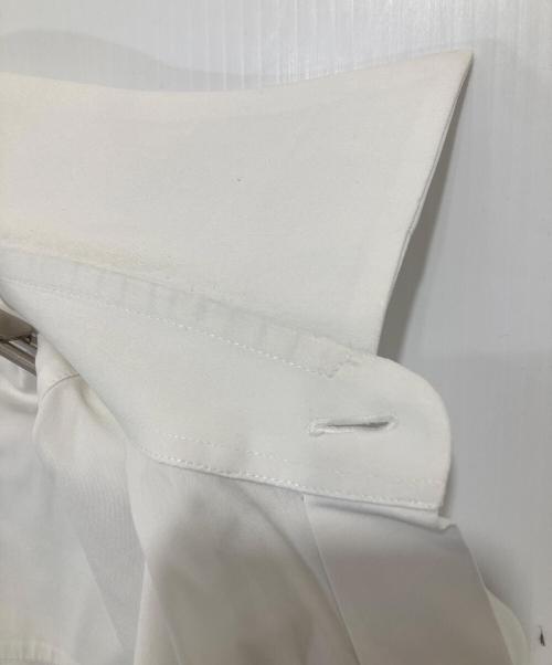 PRADA（プラダ）PRADA (プラダ) POPELINE STRETCH ワイシャツ　ポプリンストレッチ　UCM611 F62 ホワイト サイズ:42／161/2の古着・服飾アイテム