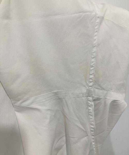 PRADA（プラダ）PRADA (プラダ) POPELINE STRETCH ワイシャツ　ポプリンストレッチ　UCM611 F62 ホワイト サイズ:42／161/2の古着・服飾アイテム