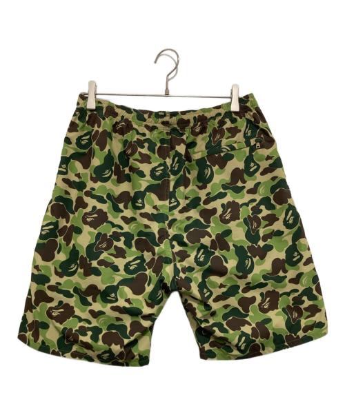 A BATHING APE（アベイシングエイプ）A BATHING APE (アベイシングエイプ) ABC CAMO BEACH SHORTS グリーン サイズ:Lの古着・服飾アイテム