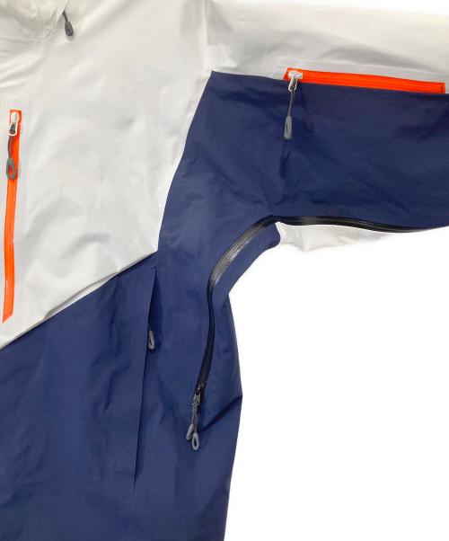 MAMMUT（マムート）MAMMUT (マムート) La Liste Pro HS Hooded Jacket　ラリステ プロ ハードシェルフーデッドジャケット　1010-28240 ホワイト サイズ:Lの古着・服飾アイテム