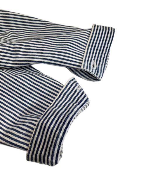 LEVI'S（リーバイス）LEVI'S (リーバイス) NIGO (二ゴー) HICKORY STRIPE 557 XX TRUCKER DENIM JACKET　ヒッコリーストライプデニムジャケット　PC9-A5904-0000 ブルー サイズ:42の古着・服飾アイテム