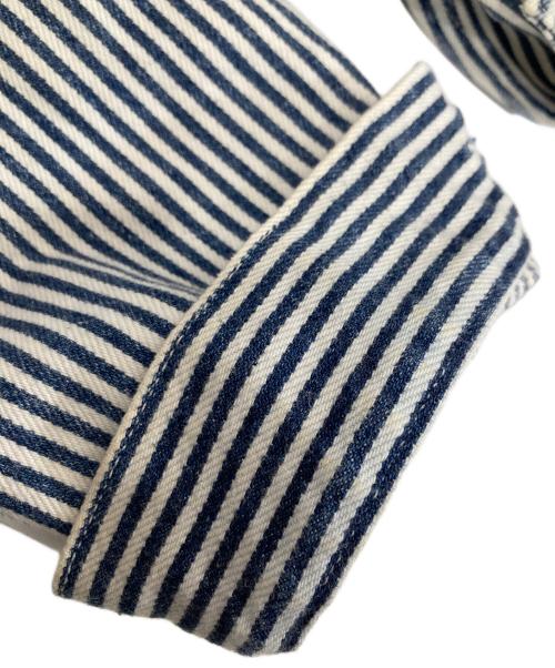 LEVI'S（リーバイス）LEVI'S (リーバイス) NIGO (二ゴー) HICKORY STRIPE 557 XX TRUCKER DENIM JACKET　ヒッコリーストライプデニムジャケット　PC9-A5904-0000 ブルー サイズ:42の古着・服飾アイテム