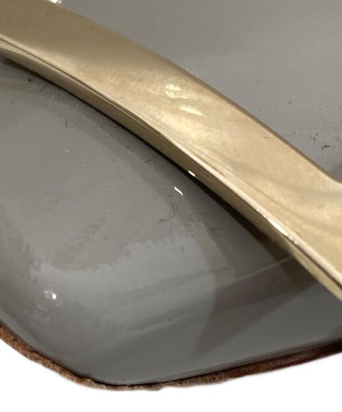 Roger Vivier（ロジェ ヴィヴィエ）Roger Vivier (ロジェ ヴィヴィエ) トランペット パテントレザー バレリーナ グレー サイズ:37の古着・服飾アイテム