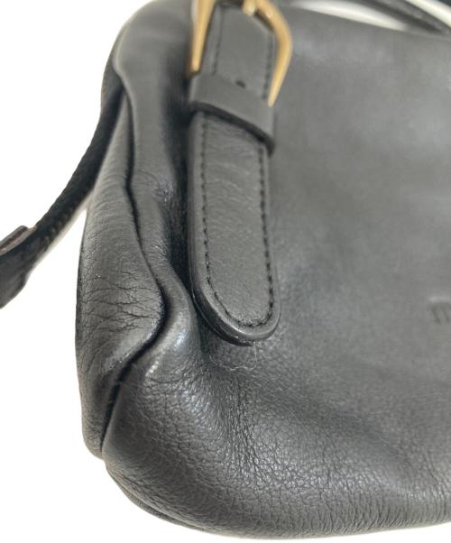MIU MIU（ミュウミュウ）MIU MIU (ミュウミュウ) ロゴ型押し レザー ミニハンドバッグ　127044V ブラックの古着・服飾アイテム