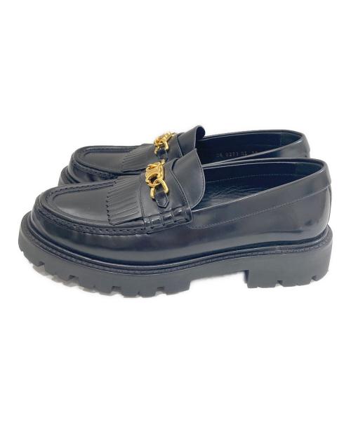 CELINE（セリーヌ）CELINE (セリーヌ) トリオンフチェーン マーガレット ローファー　レザーシューズ ブラック サイズ:39の古着・服飾アイテム