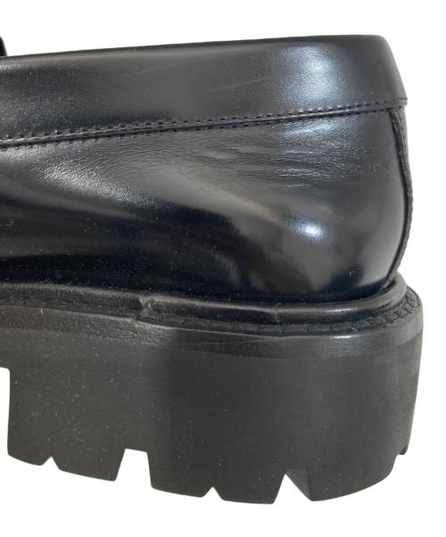 CELINE（セリーヌ）CELINE (セリーヌ) トリオンフチェーン マーガレット ローファー　レザーシューズ ブラック サイズ:39の古着・服飾アイテム
