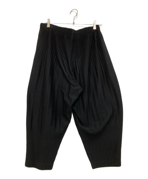 HOMME PLISSE ISSEY MIYAKE（オム プリッセ イッセイ ミヤケ）HOMME PLISSE ISSEY MIYAKE (オム プリッセ イッセイ ミヤケ) BASIC pleated tapered pants ブラック サイズ:3の古着・服飾アイテム