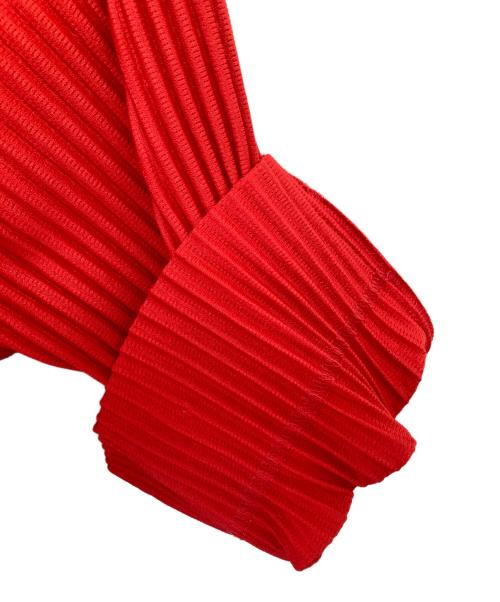 HOMME PLISSE ISSEY MIYAKE（オム プリッセ イッセイ ミヤケ）HOMME PLISSE ISSEY MIYAKE (オム プリッセ イッセイ ミヤケ) COVER AND FOLDプリーツコート　カバーアンドフォールド　HP61JA200 TOMATO RED サイズ:1の古着・服飾アイテム
