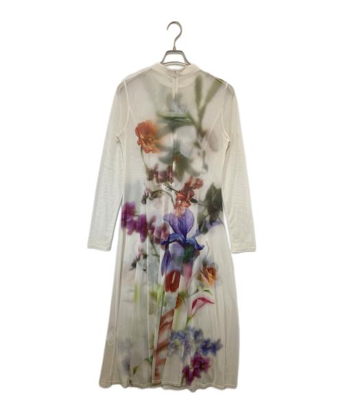 Ameri（アメリ）Ameri (アメリ) SMOKE FLOWER FLARE DRESS　スモークフラワ―フレアドレス　0125105720100 アイボリー サイズ:Mの古着・服飾アイテム