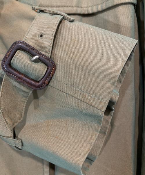 Burberry's（バーバリーズ）Burberry's (バーバリーズ) 裏地ノバチェックトレンチコート FD082-039-79 玉虫色 サイズ:11ARの古着・服飾アイテム