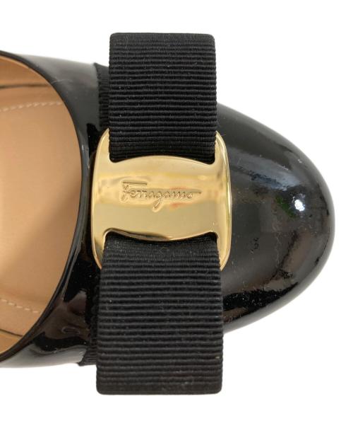 Salvatore Ferragamo（サルヴァトーレ フェラガモ）Salvatore Ferragamo (サルヴァトーレ フェラガモ) ヴァリナ リボンフラットパンプス ブラック サイズ:6の古着・服飾アイテム