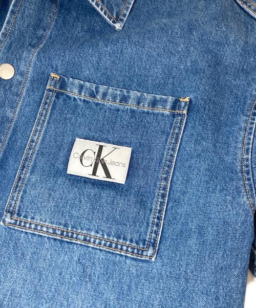Calvin Klein Jeans（カルバンクラインジーンズ）Calvin Klein Jeans (カルバンクラインジーンズ) デニム オーバーシャツ　DENIM OVER SHIRTS　　J325555 ブルー サイズ:Sの古着・服飾アイテム
