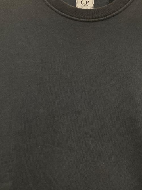 C.P COMPANY（シーピーカンパニー）C.P COMPANY (シーピーカンパニー) Garment Dyed レンズ付きスウェット ブラック サイズ:Mの古着・服飾アイテム