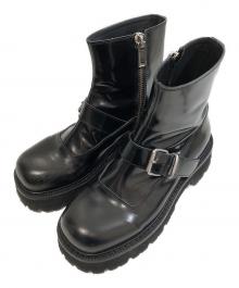 MM6 Maison Margiela（エムエムシックスメゾンマルジェラ）の古着「バックルアンクルブーツ　サイドジップブーツ　S59WU0239 P5779」｜ブラック