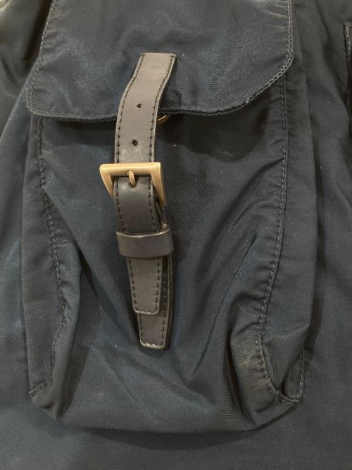 PRADA（プラダ）PRADA (プラダ) ナイロントートバッグ ネイビーの古着・服飾アイテム