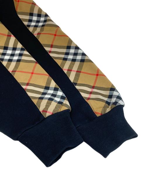 BURBERRY LONDON（バーバリーロンドン）BURBERRY LONDON (バーバリーロンドン) アーム ノバチェック ライン クルーネックスウェット ブラック サイズ:XSの古着・服飾アイテム