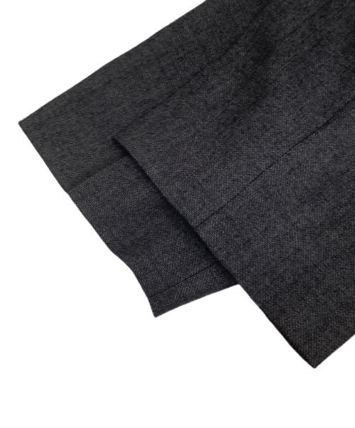 LARDINI（ラルディーニ）LARDINI (ラルディーニ) 3B段返りセットアップスーツ　JQ091AQ グレー サイズ:46の古着・服飾アイテム
