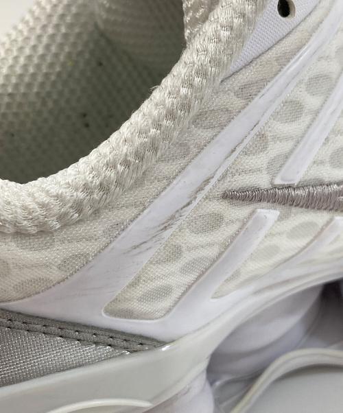 NIKE（ナイキ）NIKE (ナイキ) W SHOX TL AR3566-100 ナイキ ショックス TL ウィメンズシューズ ホワイト サイズ:25の古着・服飾アイテム