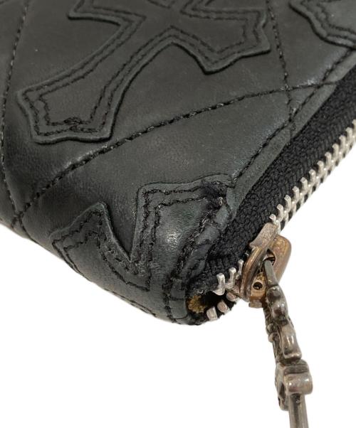 CHROME HEARTS（クロムハーツ）CHROME HEARTS (クロムハーツ) セメタリークロス キルティング クロスパッチ ラウンドファスナー ブラックの古着・服飾アイテム