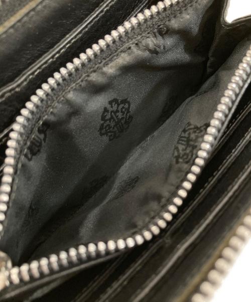 CHROME HEARTS（クロムハーツ）CHROME HEARTS (クロムハーツ) セメタリークロス キルティング クロスパッチ ラウンドファスナー ブラックの古着・服飾アイテム