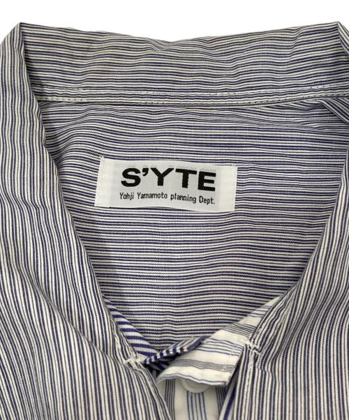s'yte（サイト）s'yte (サイト) クレイジーストライプ ボウタイカラー スイッチングシャツ　UU-B20-811 スカイブルー×ブラック サイズ:3の古着・服飾アイテム