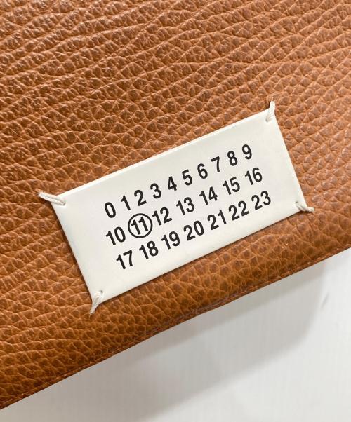 Maison Margiela（メゾンマルジェラ）Maison Margiela (メゾンマルジェラ) ミディアム カメラバッグ SB1WG0010 P4348 ブラウンの古着・服飾アイテム