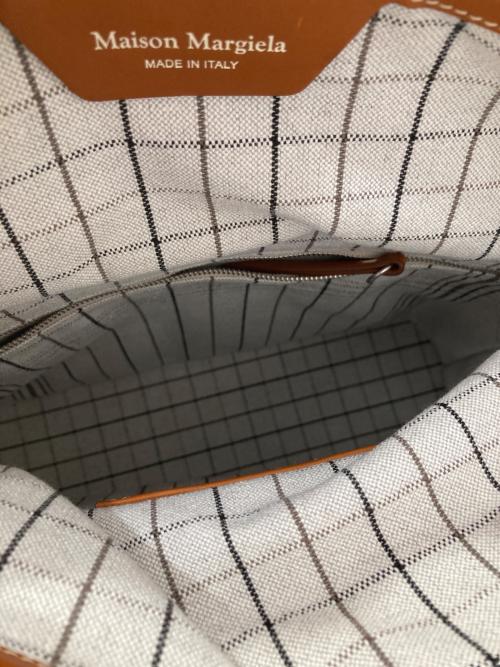 Maison Margiela（メゾンマルジェラ）Maison Margiela (メゾンマルジェラ) 5AC ハンドバッグ　S61WG0107 P4514 ブラックの古着・服飾アイテム