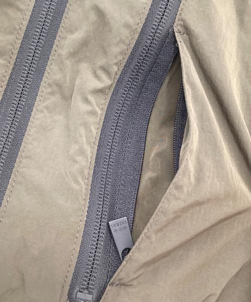 TATRAS（タトラス）TATRAS (タトラス) LAMISCO ナイロンジャケット　MTK20S4230 カーキ サイズ:03の古着・服飾アイテム