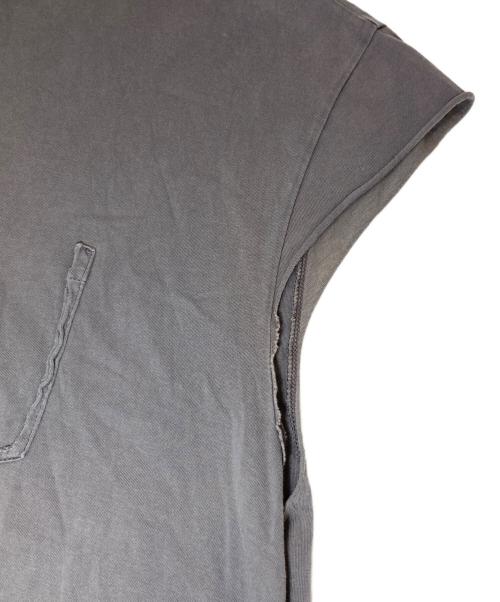 Maison Margiela（メゾンマルジェラ）Maison Margiela (メゾンマルジェラ) 19SS Destroyed Sleeve Less T-Shirt / ダメージ加工Tシャツ　S50GC0561 S20079 グレー サイズ:48の古着・服飾アイテム