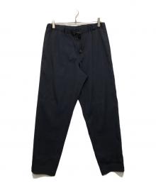 ISSEY MIYAKE MEN（イッセイミヤケメン）の古着「パッカブルベルテッドパンツ」｜ネイビー