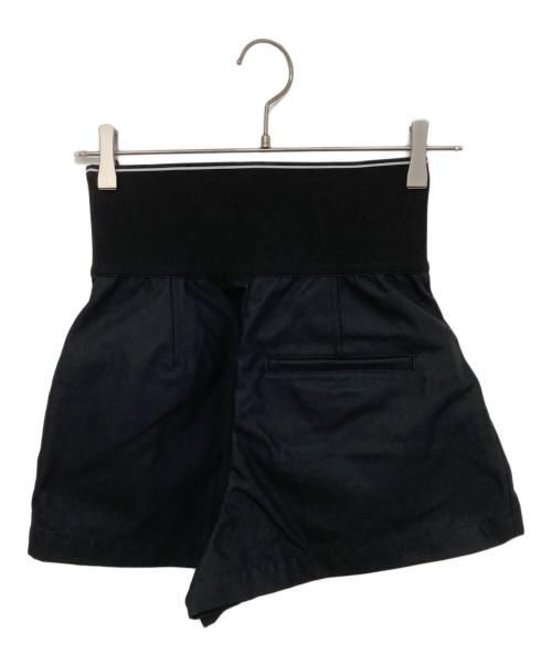 ALEXANDER WANG（アレキサンダー・ワン）ALEXANDER WANG (アレキサンダー・ワン) ウエストロゴショートパンツ　1WC1224450 ブラックの古着・服飾アイテム