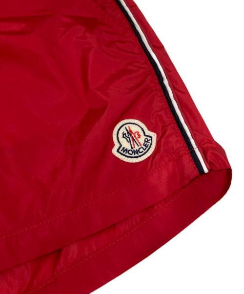 MONCLER（モンクレール）MONCLER (モンクレール) BOXER MARE ショートパンツ C10910074300　スイムショーツ レッド サイズ:XLの古着・服飾アイテム