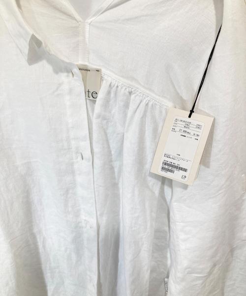 Conte（コンテ）conte (コンテ) ヘンプ バックスリット ギャザーシャツ　8511-199-0016-0100 ホワイト サイズ:FREEの古着・服飾アイテム