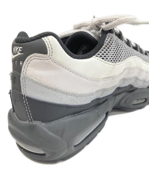 NIKE（ナイキ）NIKE (ナイキ) W AIR MAX 95 LX LT SMOKE GREY/BLACK　エアマックス スモーク グレーブラック　DV5581-001 ホワイト×ブラック サイズ:27の古着・服飾アイテム