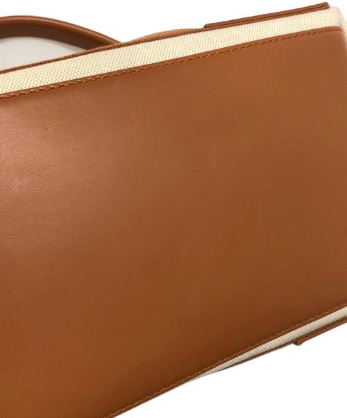 BALENCIAGA（バレンシアガ）BALENCIAGA (バレンシアガ) ネイビーカバスS ベージュの古着・服飾アイテム