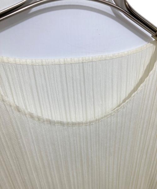 PLEATS PLEASE（プリーツプリーズ）PLEATS PLEASE (プリーツプリーズ) S/S プリーツカットソー アイボリー サイズ:freeの古着・服飾アイテム